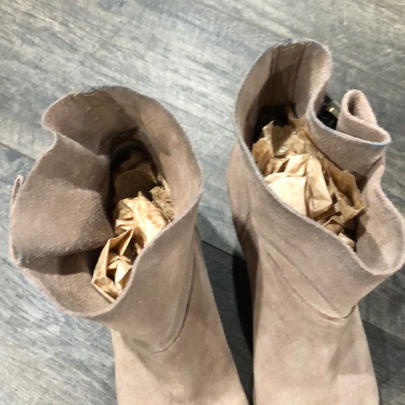 Franco Sarto Stacked Ankle Boots, Distressed - Picture 5 of 8